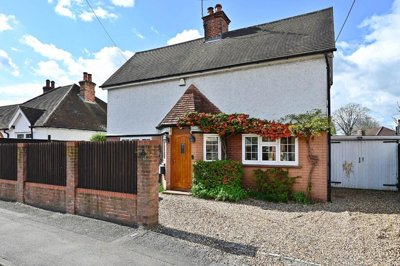 Property on Sandhurst Road, GU46 7UU