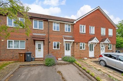 Property on Walled Meadow, SP10 2RQ