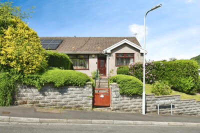 Property on Abercwmboi Isaf Road, CF45 3DW