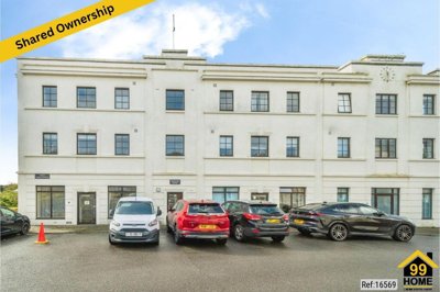 Property on Stret Constantine, TR7 1GH