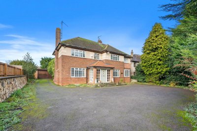 Property on Northampton Road, NN15 7JY