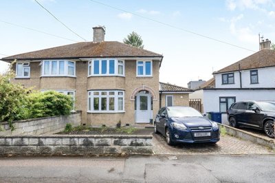 Property on Brookfield Crescent, OX3 0AZ