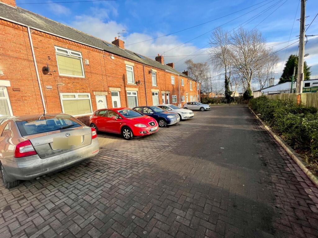 Terraced House