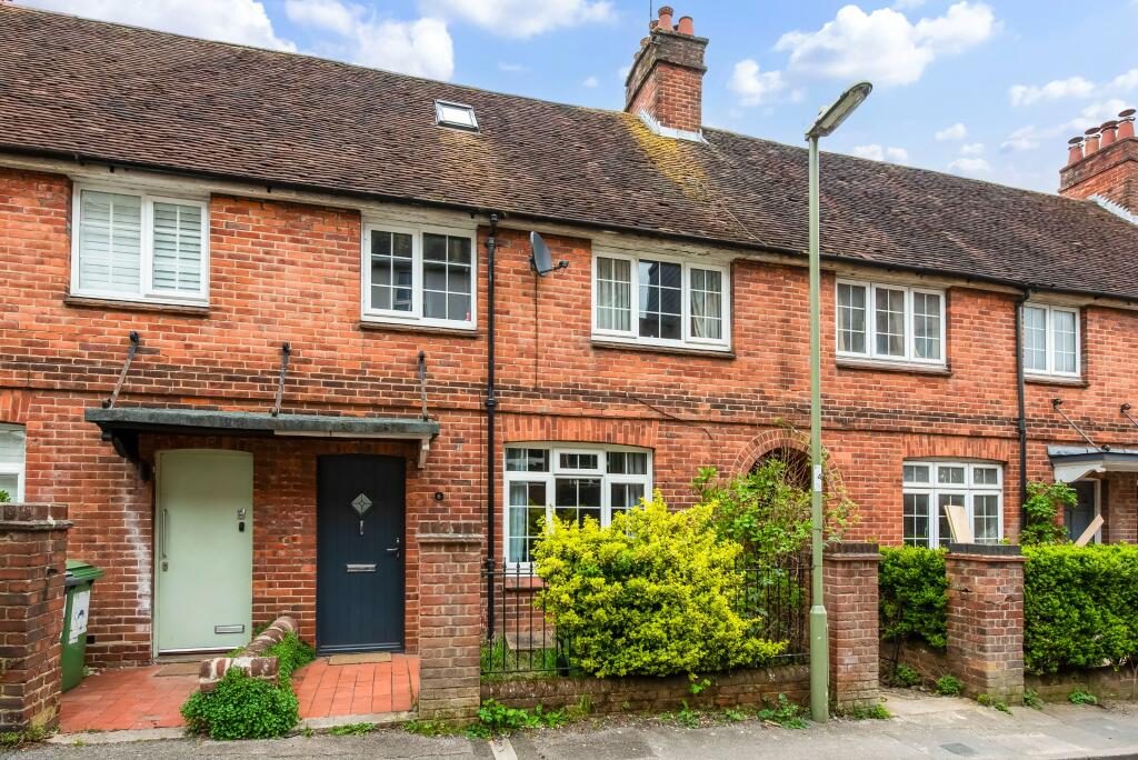 Terraced House