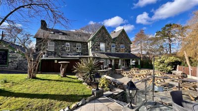 Property on LL45 2LE