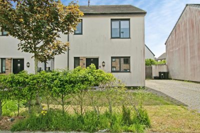 Property on Stannary Road, TR14 8GN