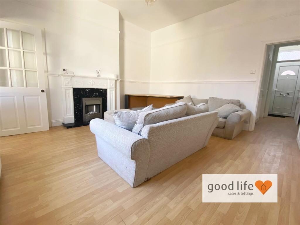 Terraced House