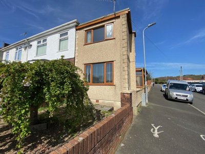 Property on Crymlyn Road, SA10 6EG