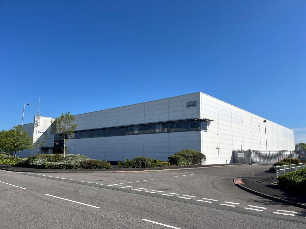 Distribution Warehouse