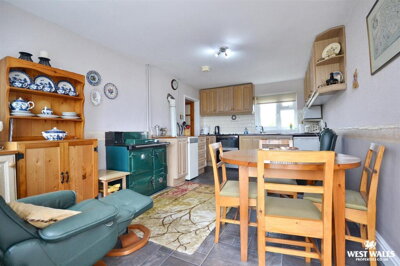 Property on SA36 0DX