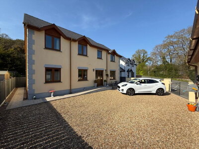 Property on SA38 9JS