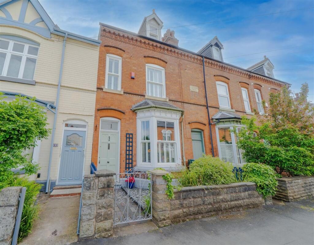 Terraced House