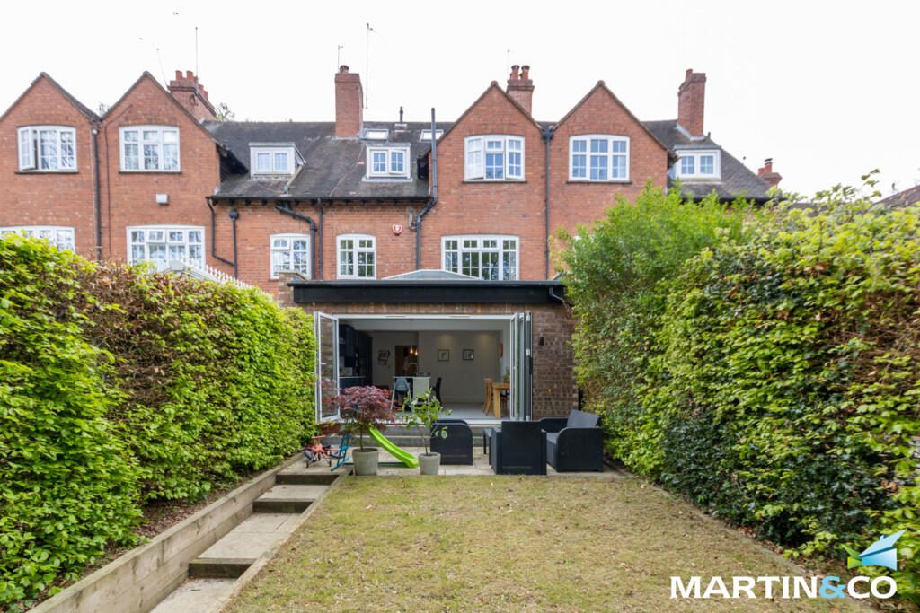 Terraced House