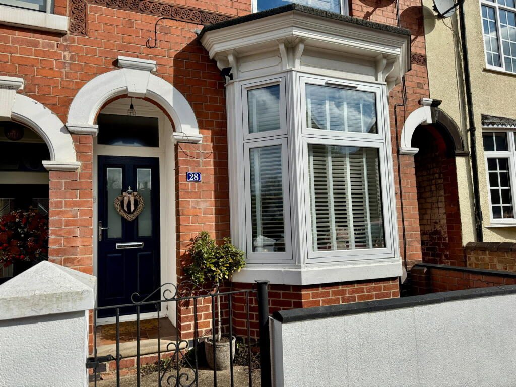 Property main image