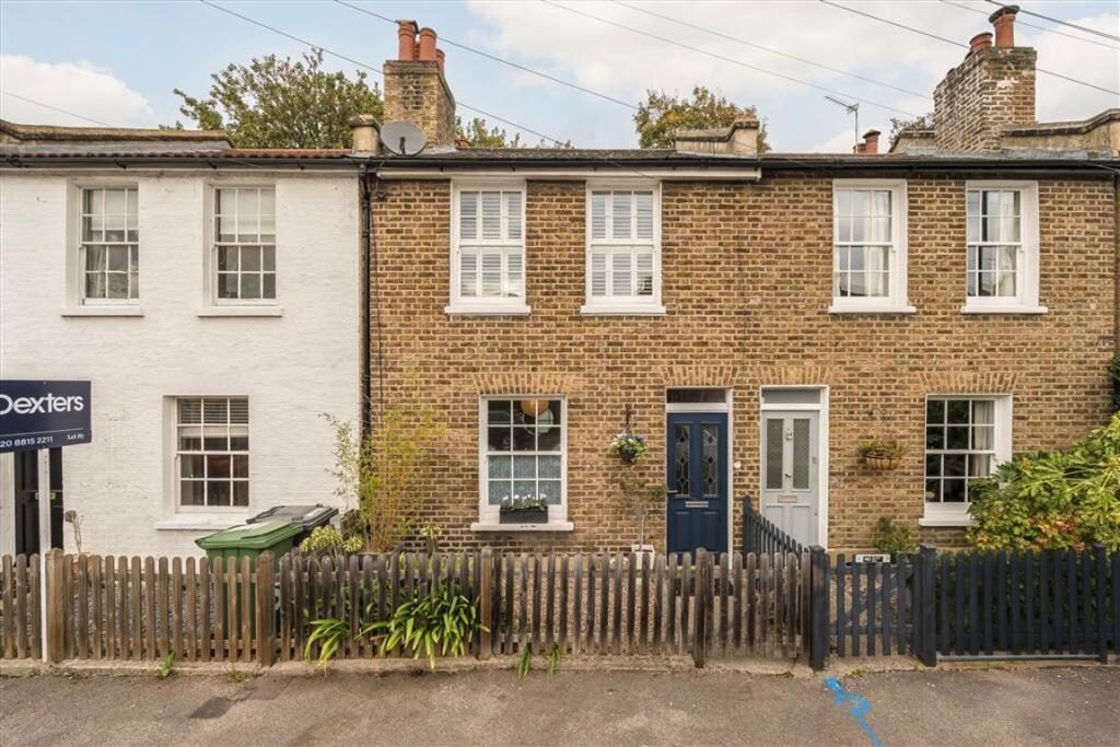 Terraced House