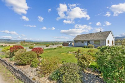 Property on PH2 9HG