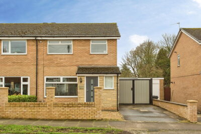 Property on Westgate, PR25 2LX