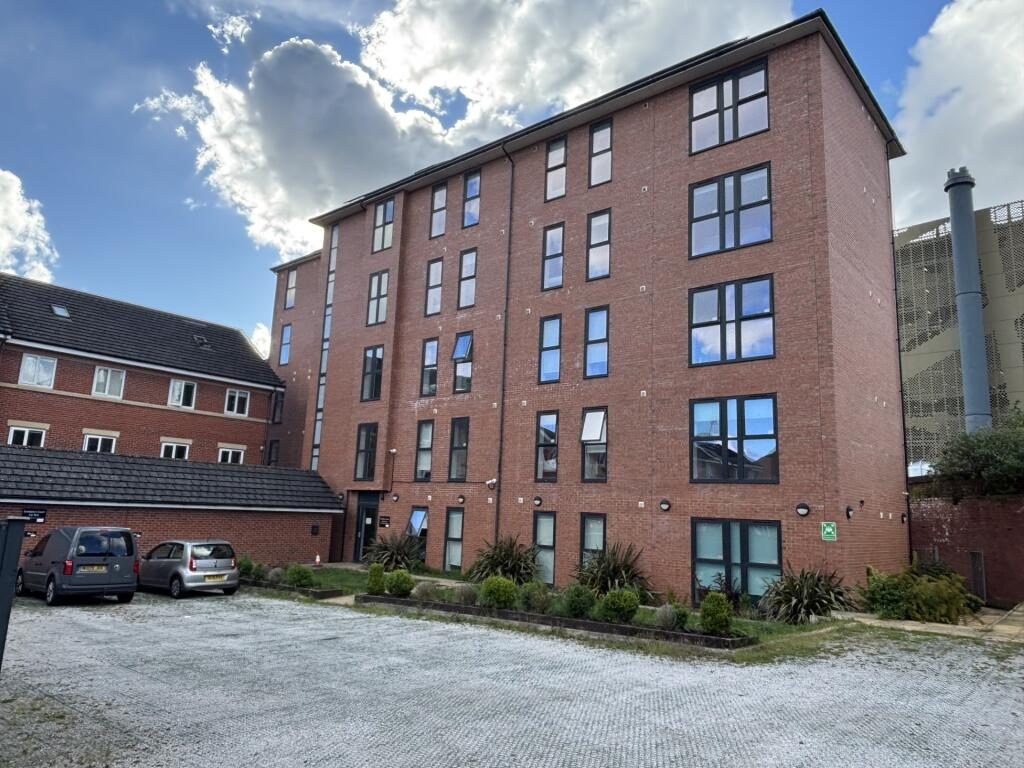 Property main image