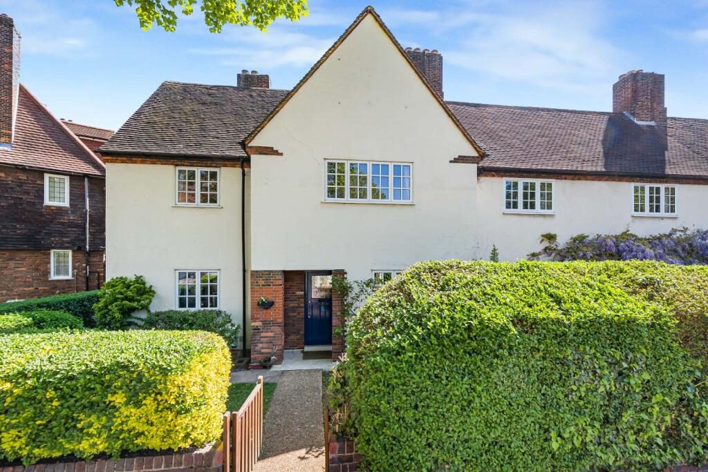 Terraced House