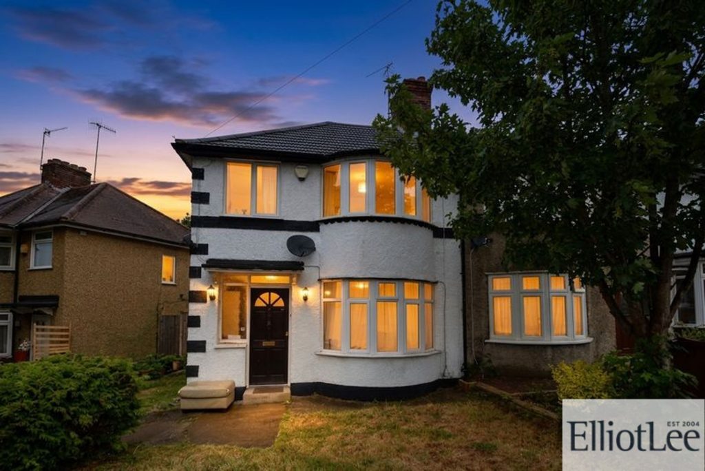 Property main image