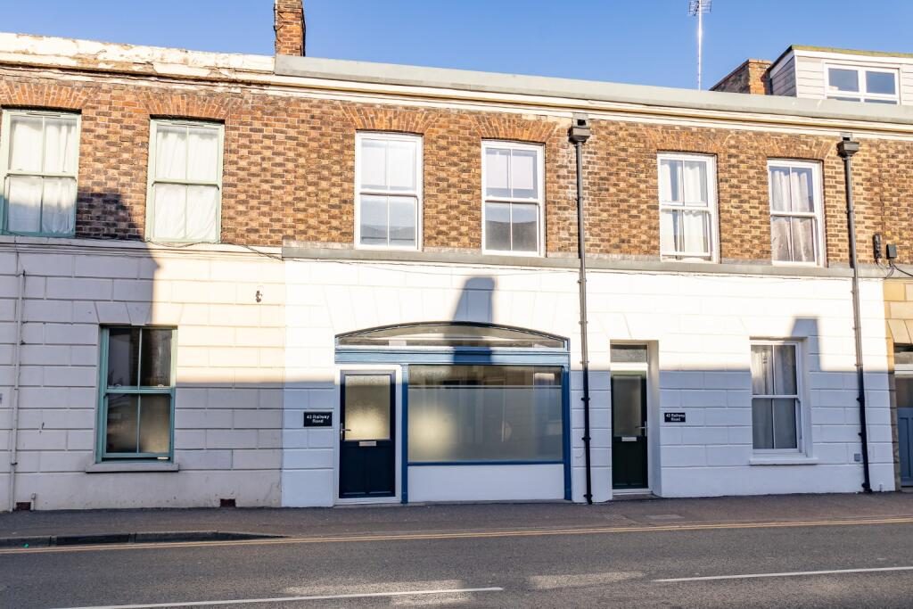Terraced House