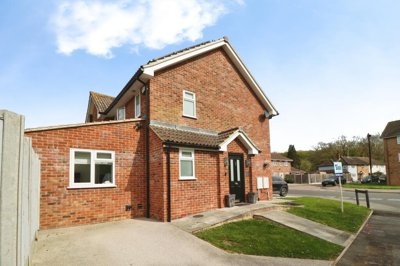 Property on Thrift Green, CM13 2EX