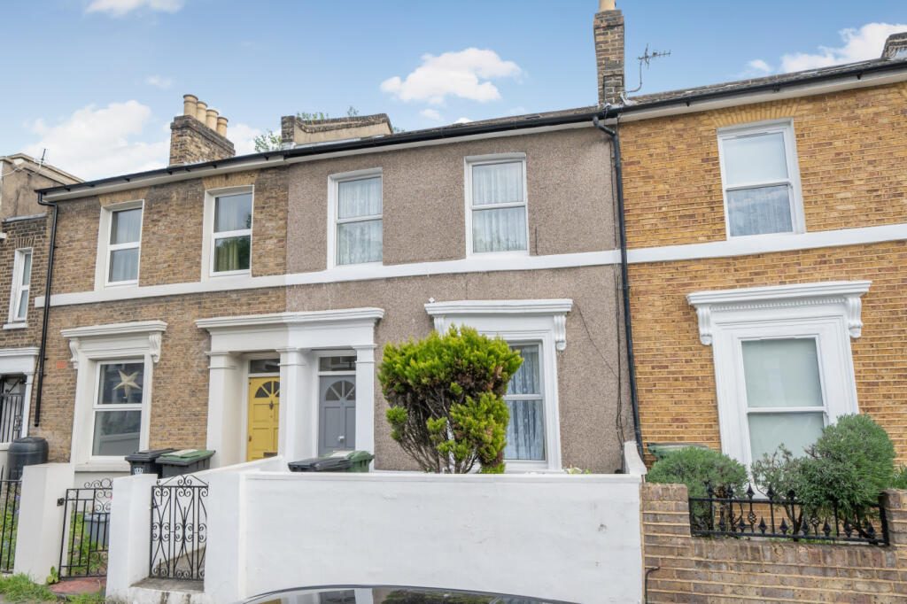 Property main image