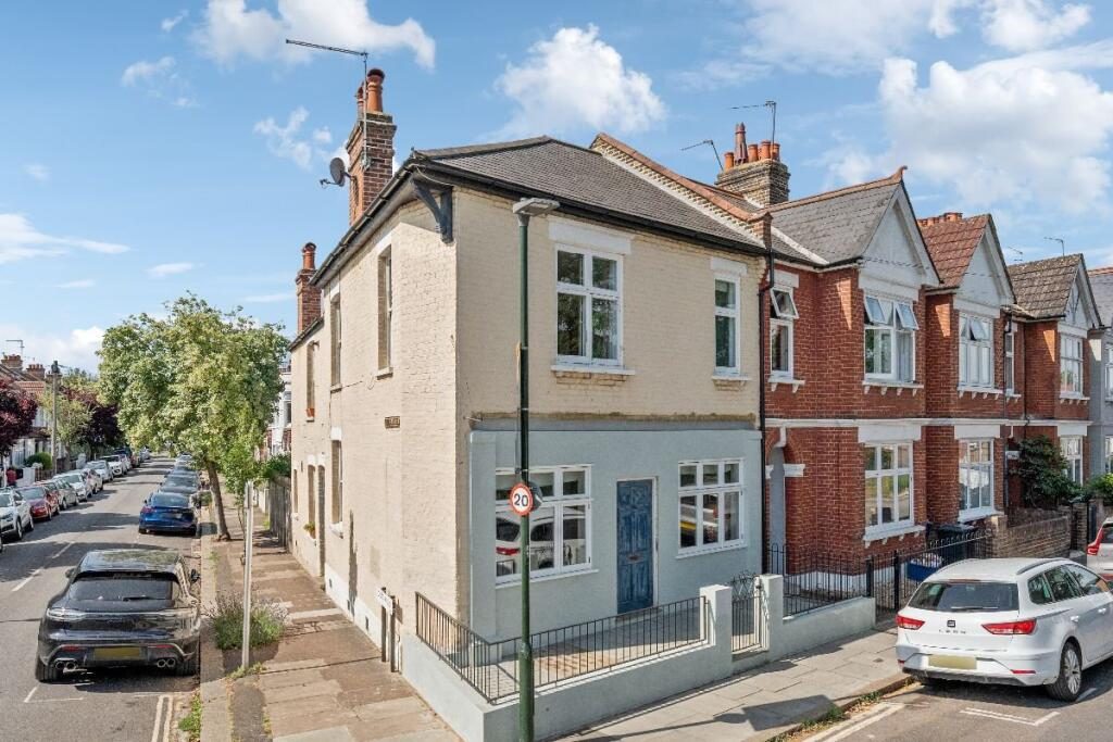 Property main image