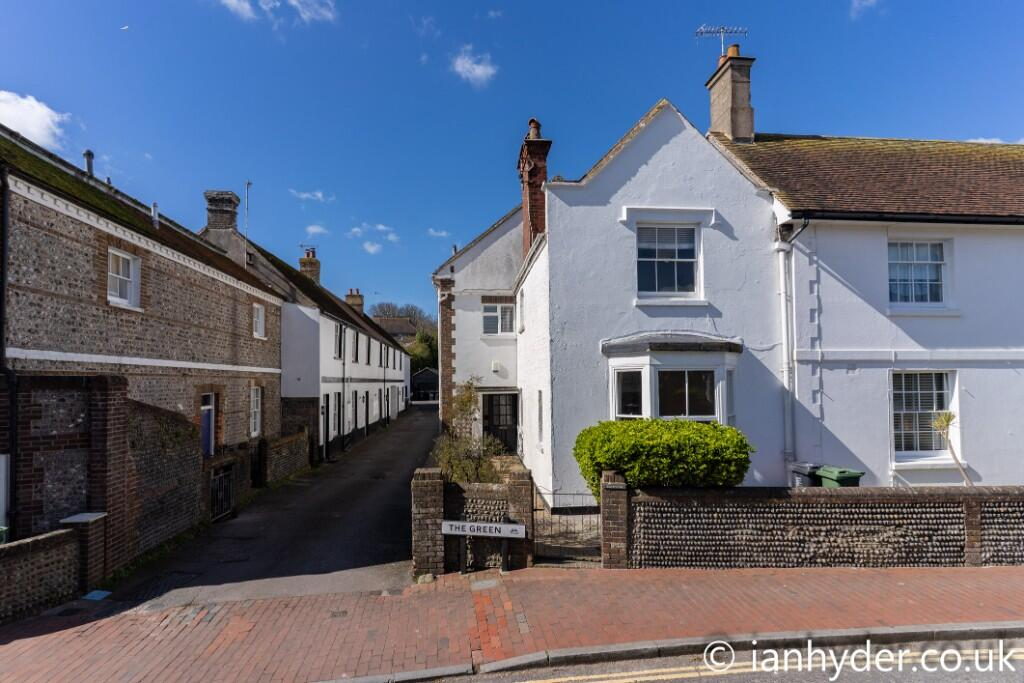 Terraced House