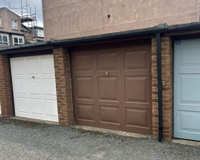 Property on East Champanyie, EH9 3AL