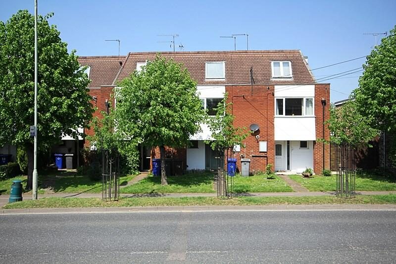 Terraced House