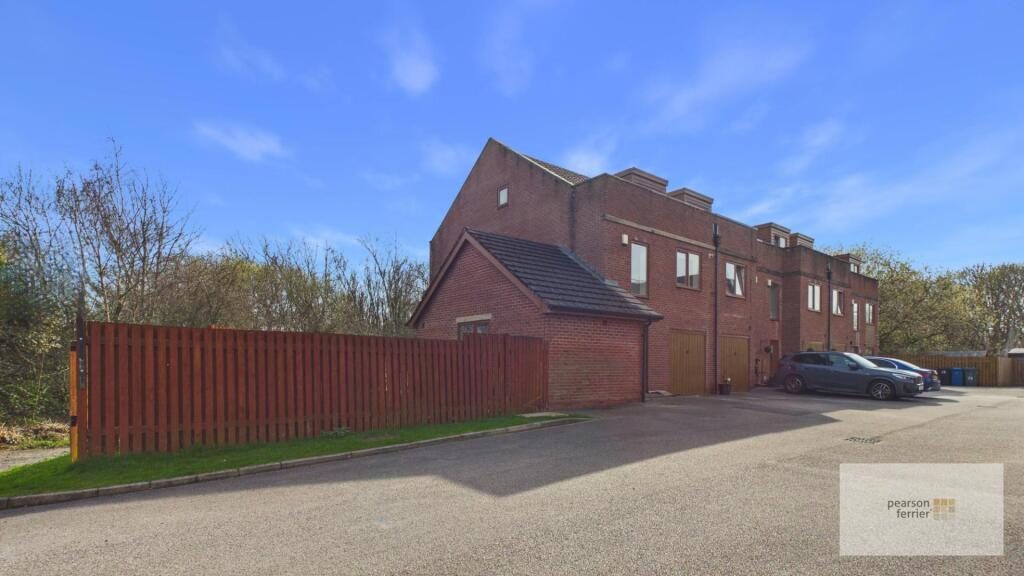 Terraced House