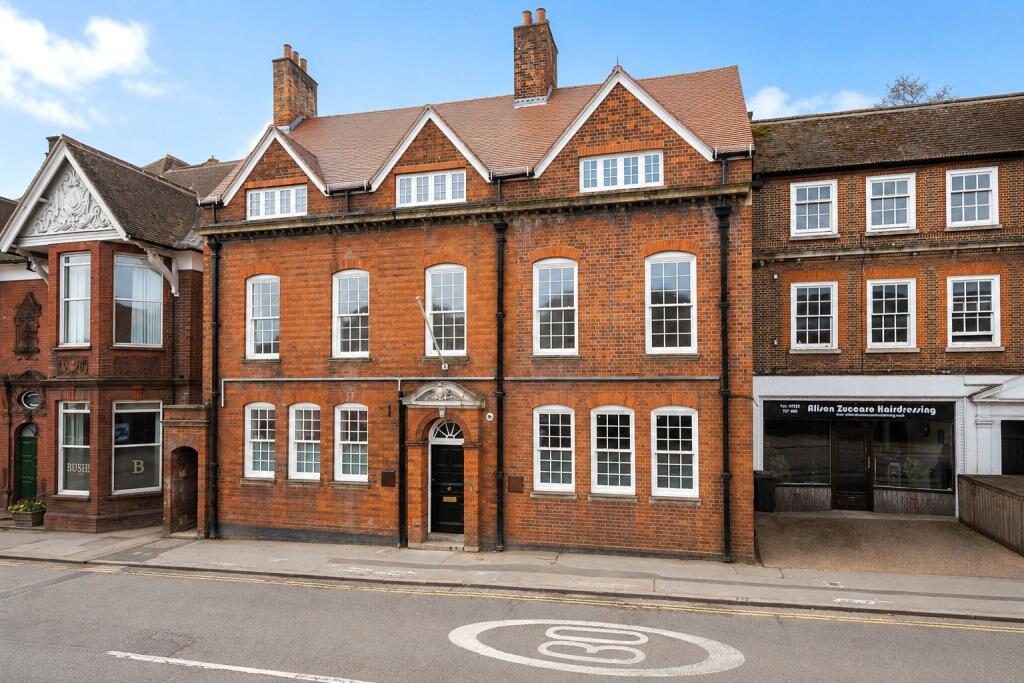 Property main image
