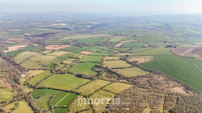 Property on SA37 0JS