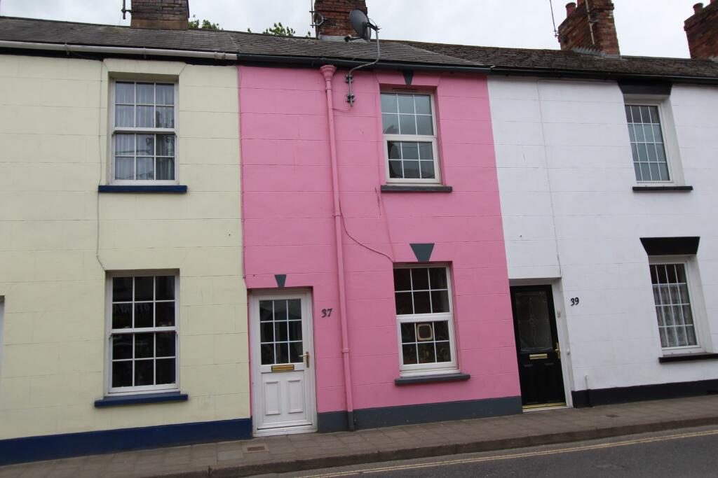 Terraced House