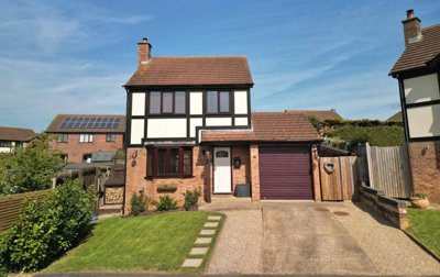 Property on Lincoln Close, NG31 8RQ