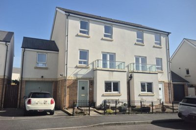 Property on Kingfisher Road, BS20 7NF
