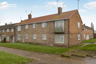 Property on Glebe Road, DN8 5HJ