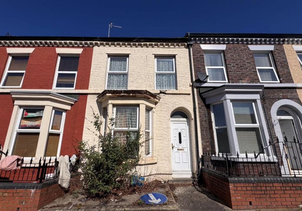 Terraced House