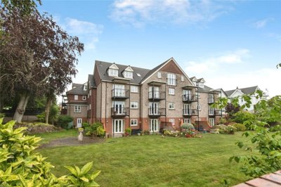 Property on Portland Avenue, EX8 2BS