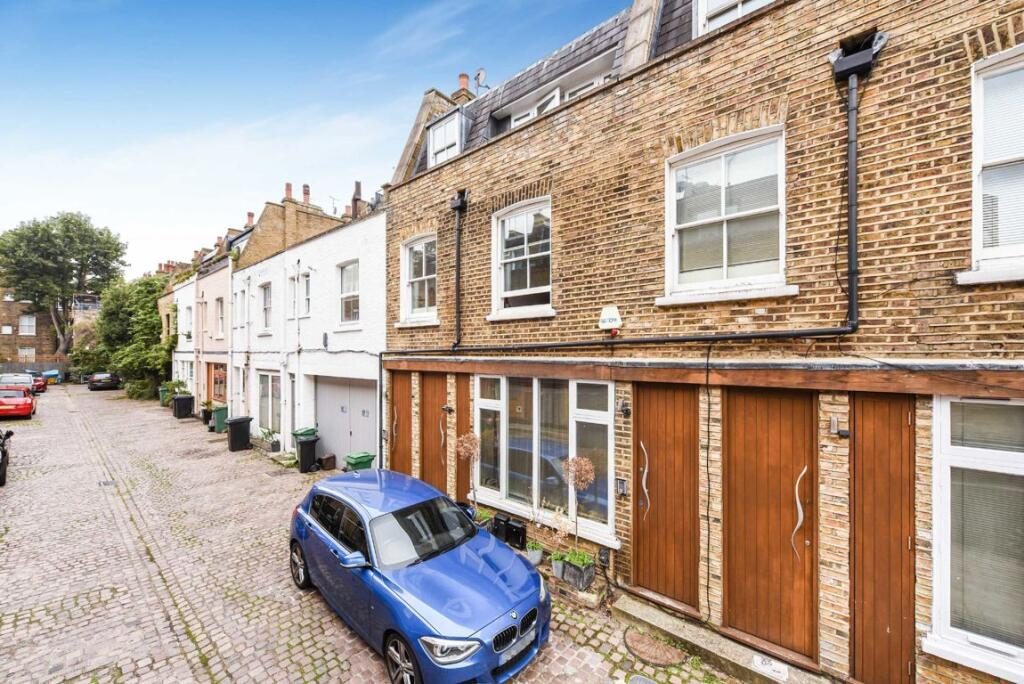 Terraced House