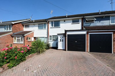 Property on Patten Avenue, GU46 6EW