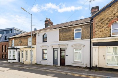 Property on Coombe Valley Road, CT17 0EN