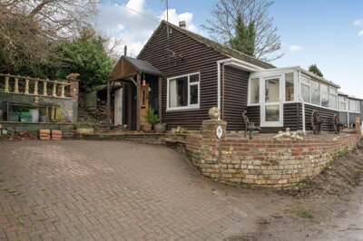 Property on WV15 6QL