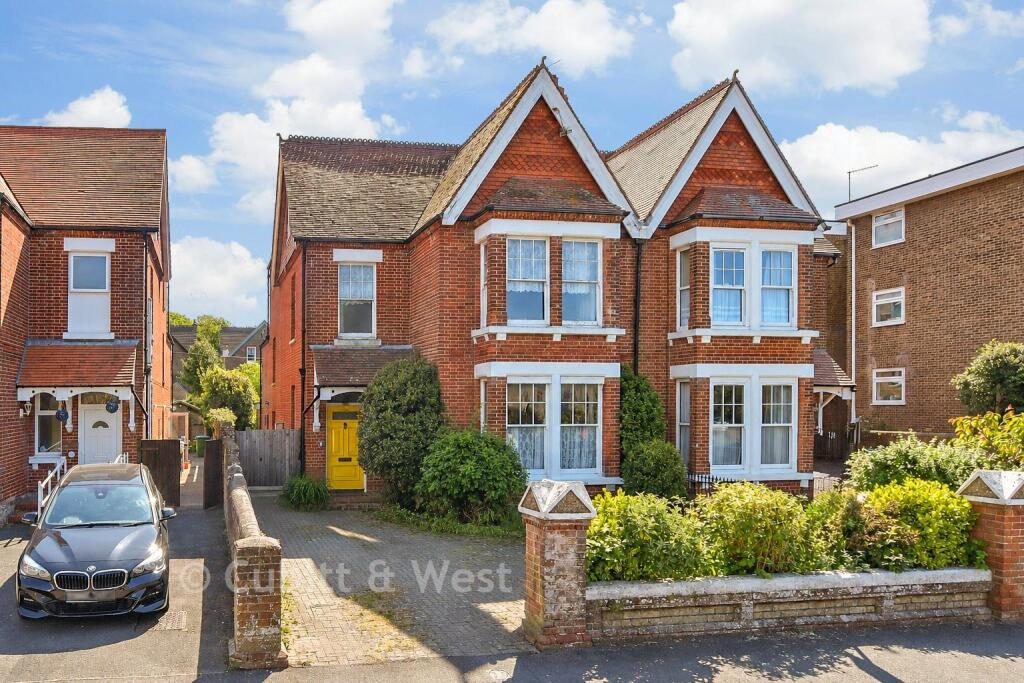 Property main image