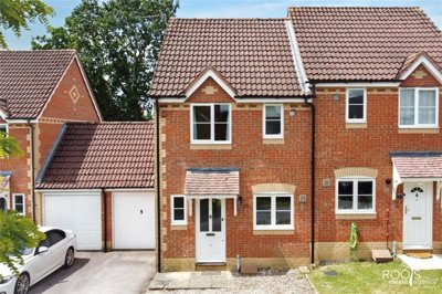 Property on Crocus Mead, RG18 4DJ