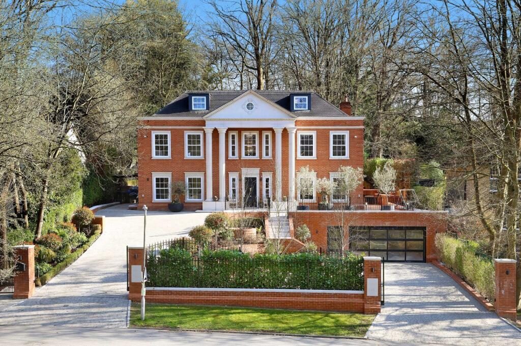 Property main image