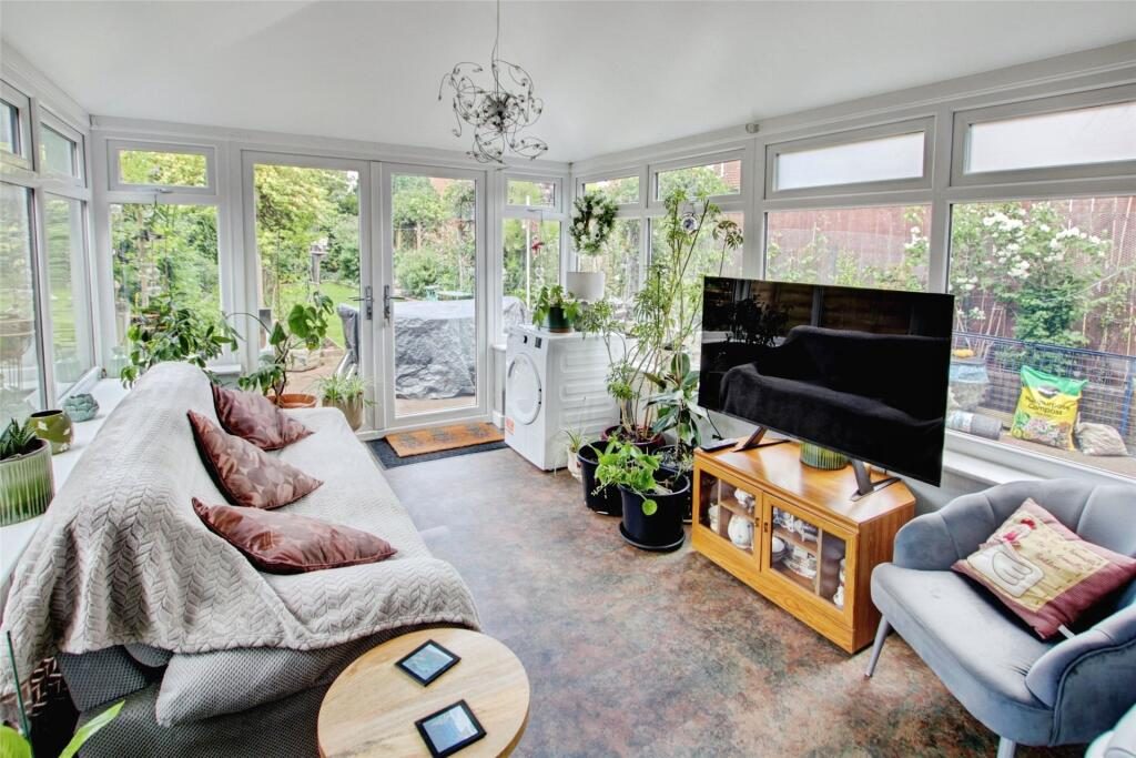 Thumbnail 11