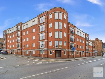 Property on NG1 1EJ