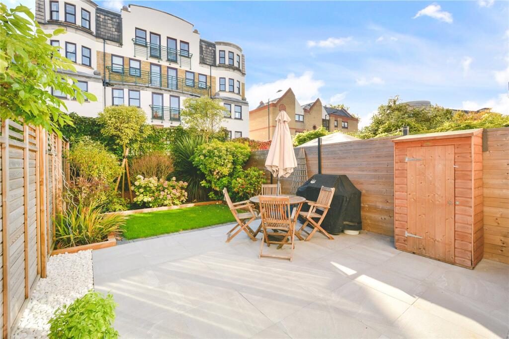 Property main image